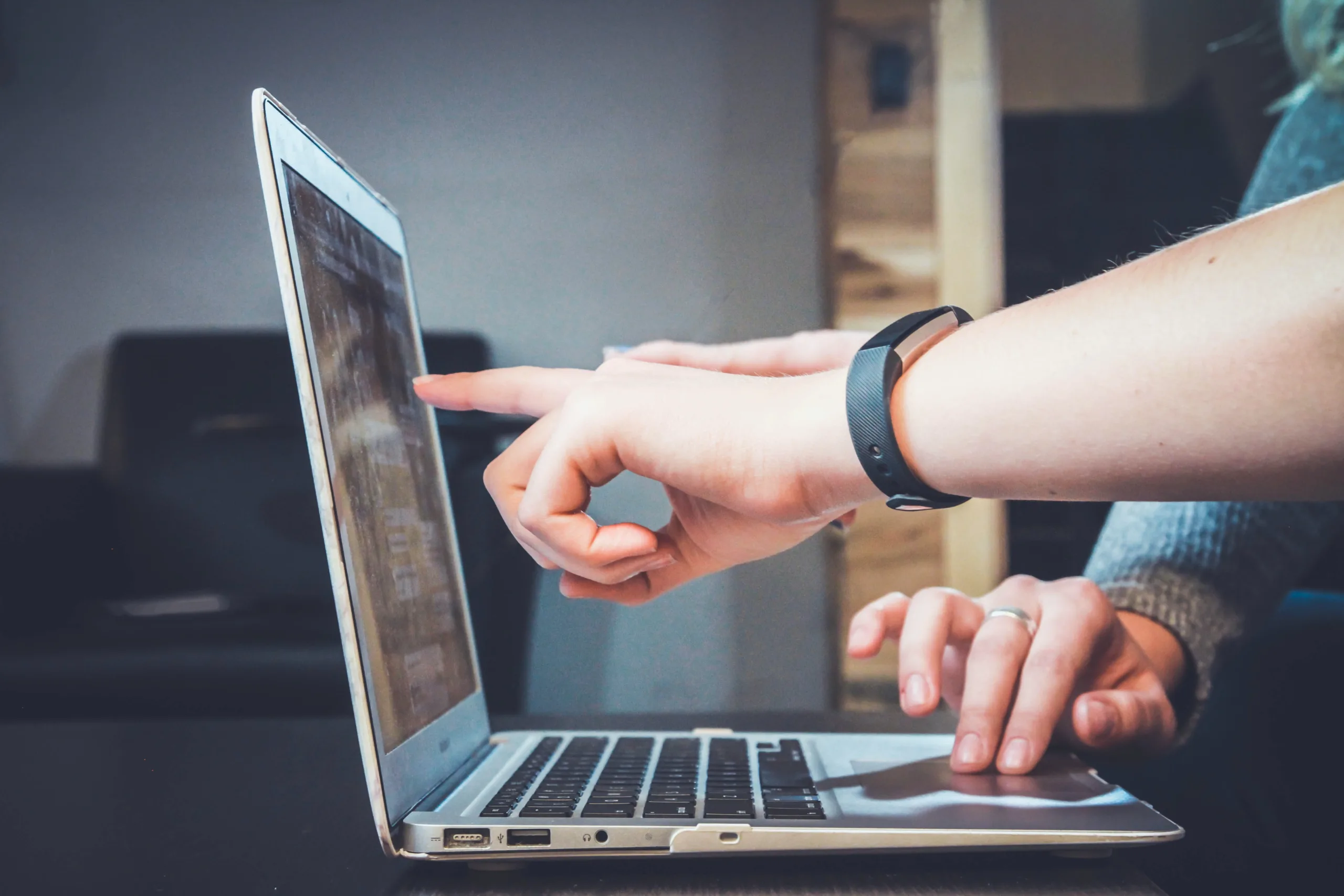 Exploring the Future: HRIS Trends to Watch Out For in 2024